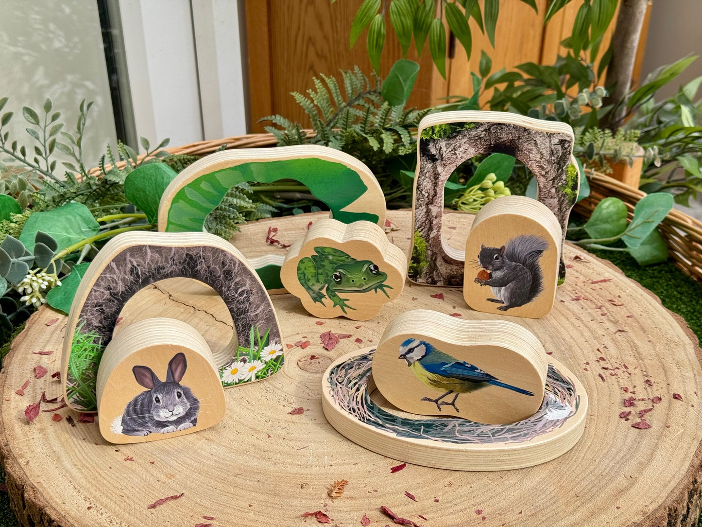 Yellow door - Voel- en zoekspel - bosdieren