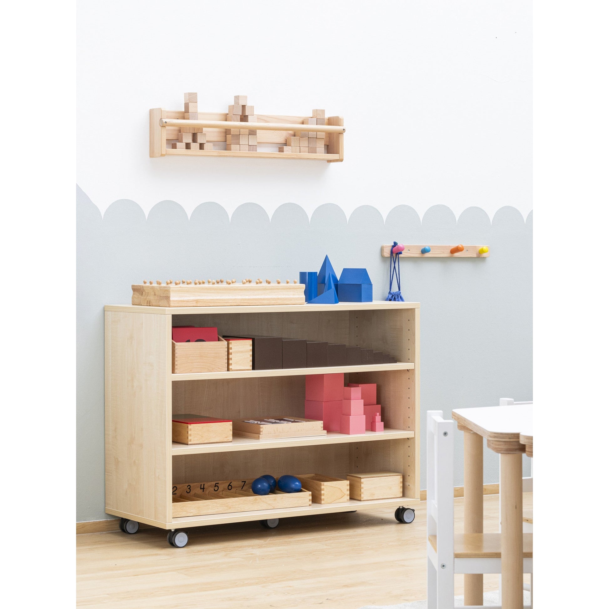 Betzold - Betzold - Montessori kast inclusief 13 materialen - Playlaan
