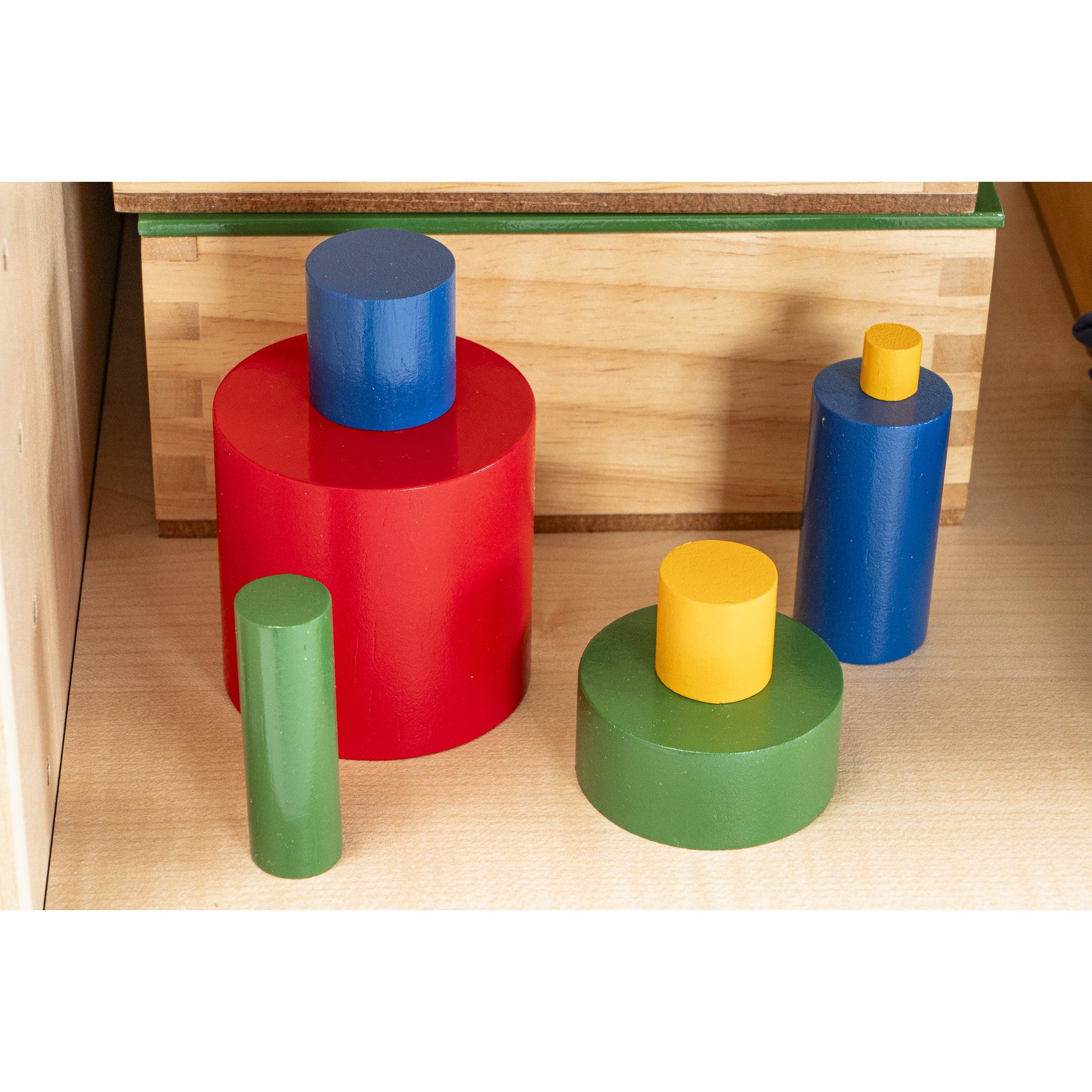 Betzold - Betzold - Montessori kast inclusief 13 materialen - Playlaan
