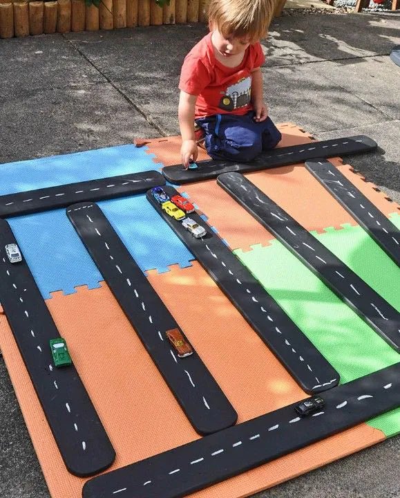 Cosy - Cosy - Krijtbord speelwegen voor buiten - 8 stuks - Playlaan