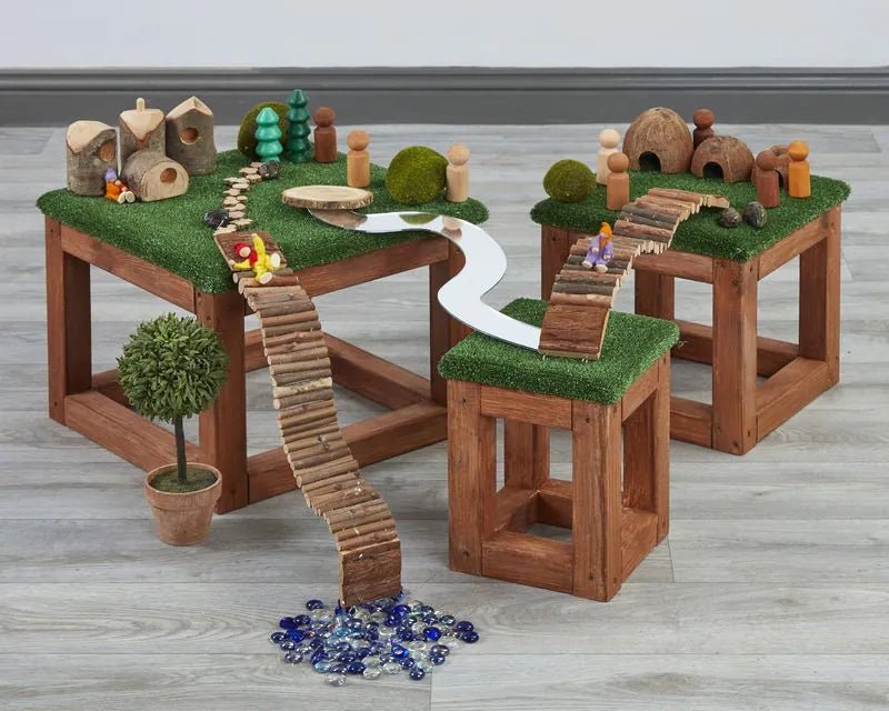 Cosy - Cosy - Speelplatforms met graslook voor Small World - set van 3 - Playlaan