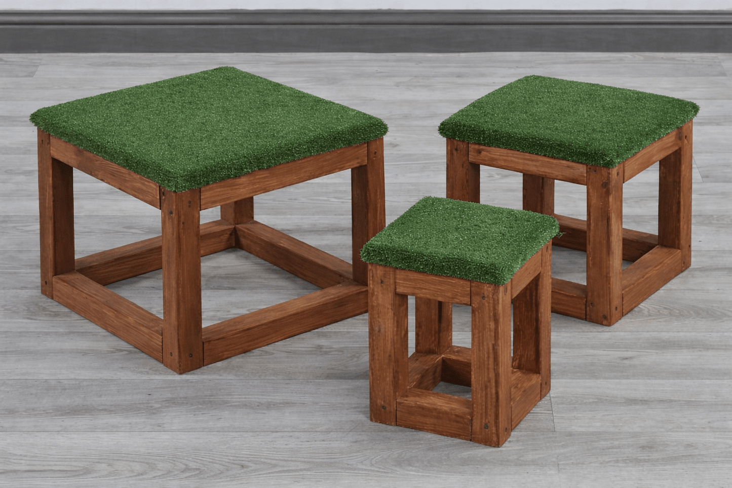 Cosy - Cosy - Speelplatforms met graslook voor Small World - set van 3 - Playlaan