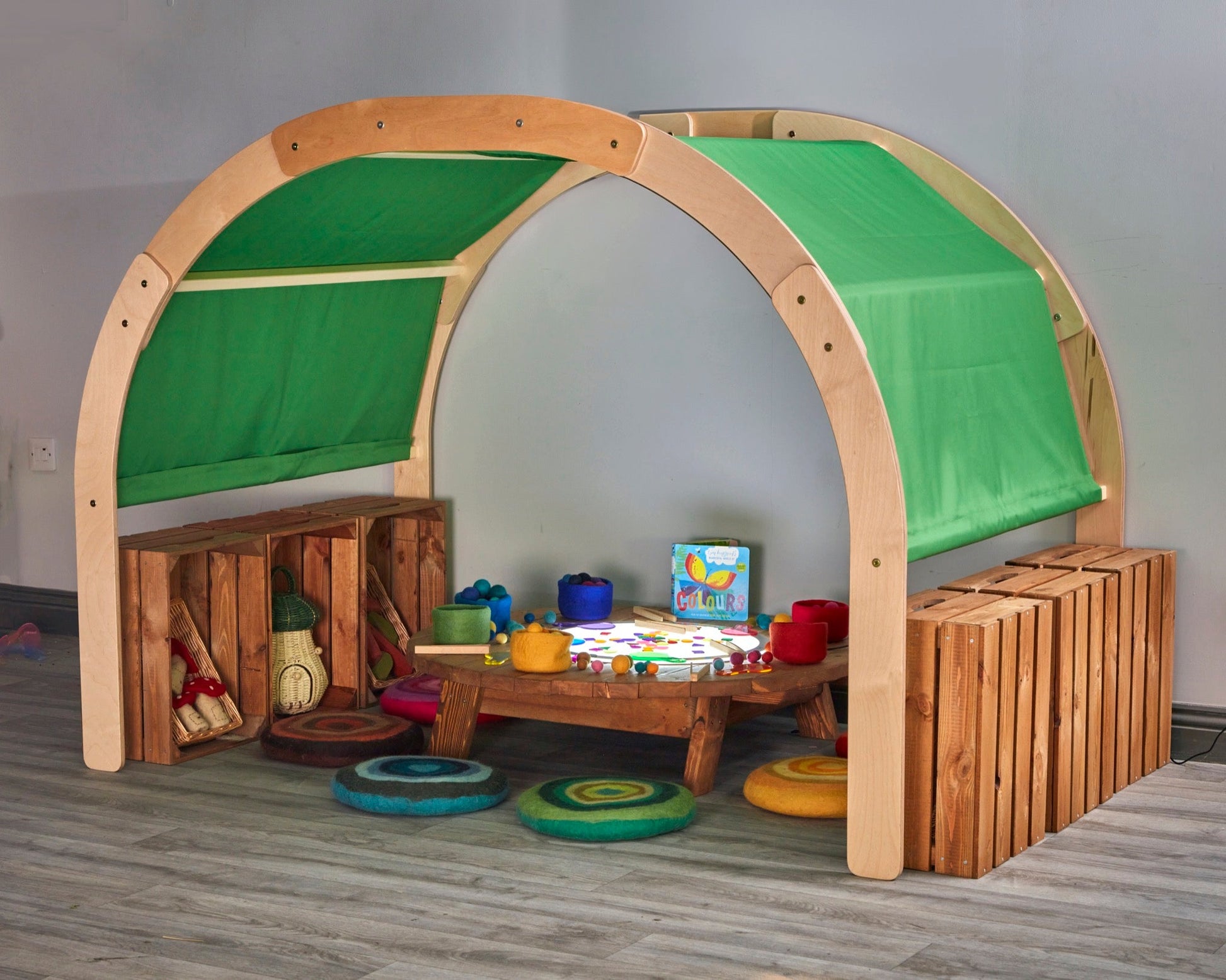 Cosy - Umbu Group Boog Den voor binnen (met kast ruimte) - Playlaan