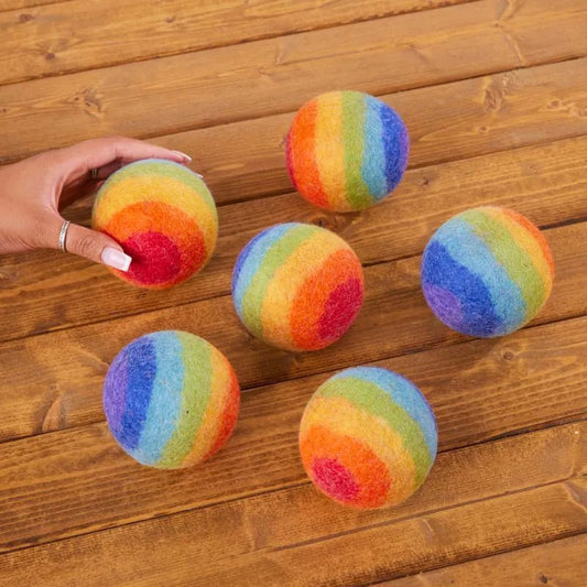 Cosy - Vilten sensorische patroonballen - regenboog (6st) - Playlaan