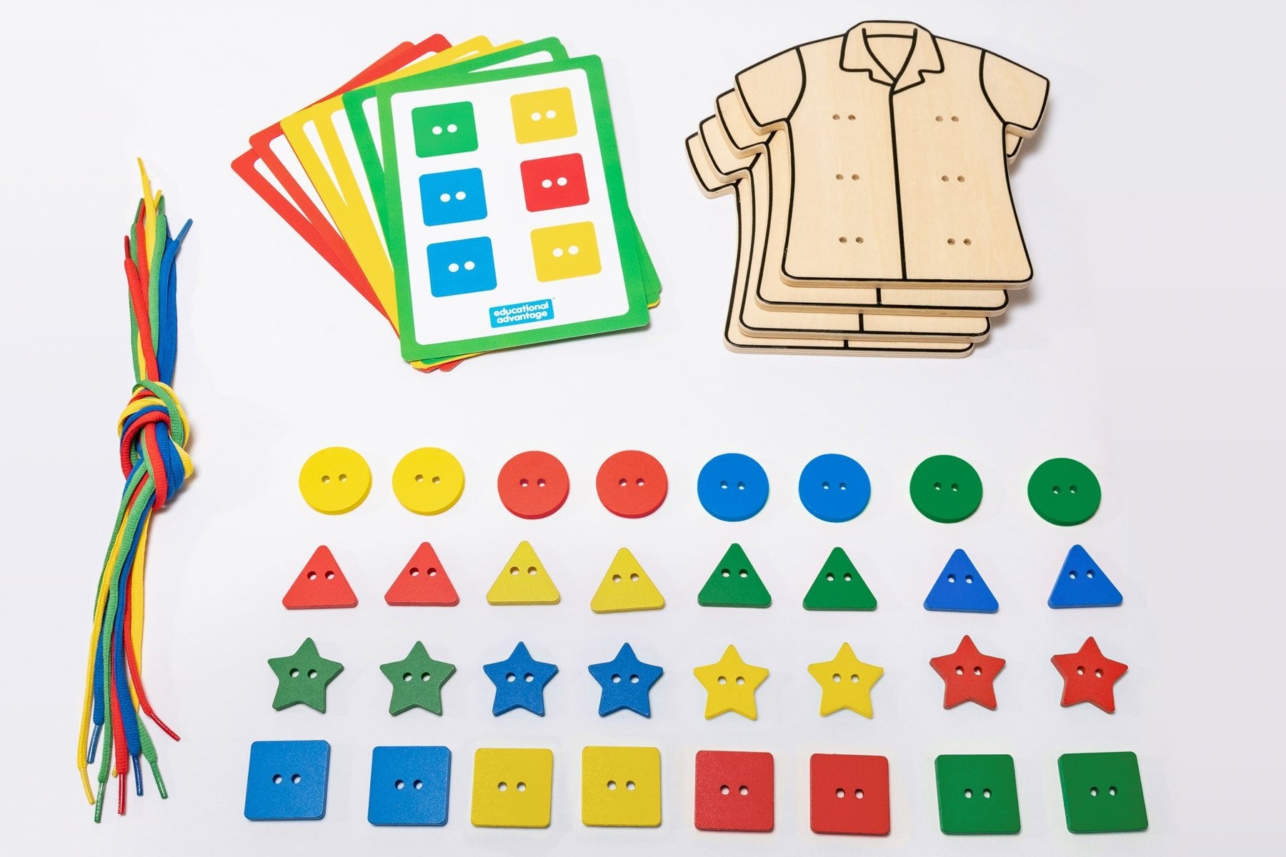Educational Advantage - Educational Advantage - Educatief rijgspel kleding (hout, FSC 100%) - Playlaan