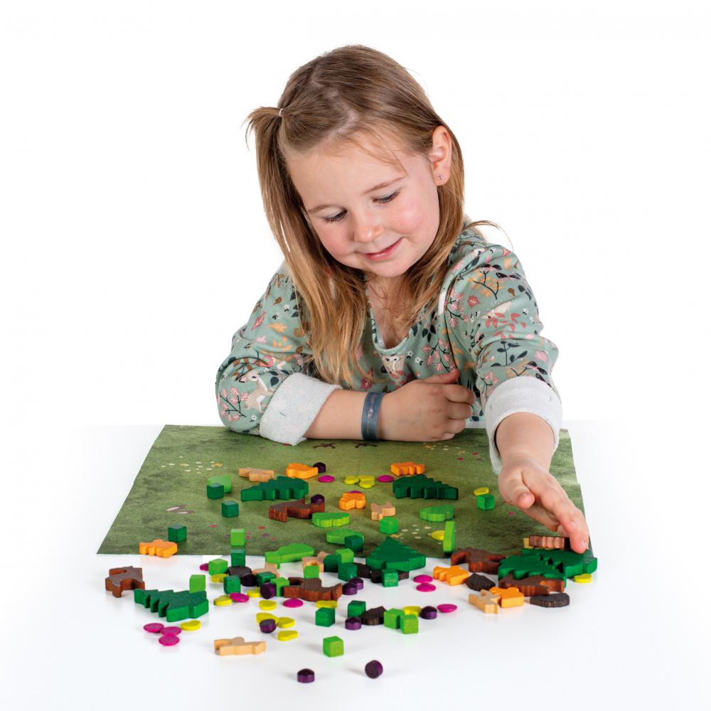 Erzi - Erzi - Mandalay Bos met houten figuren (102st) - Playlaan