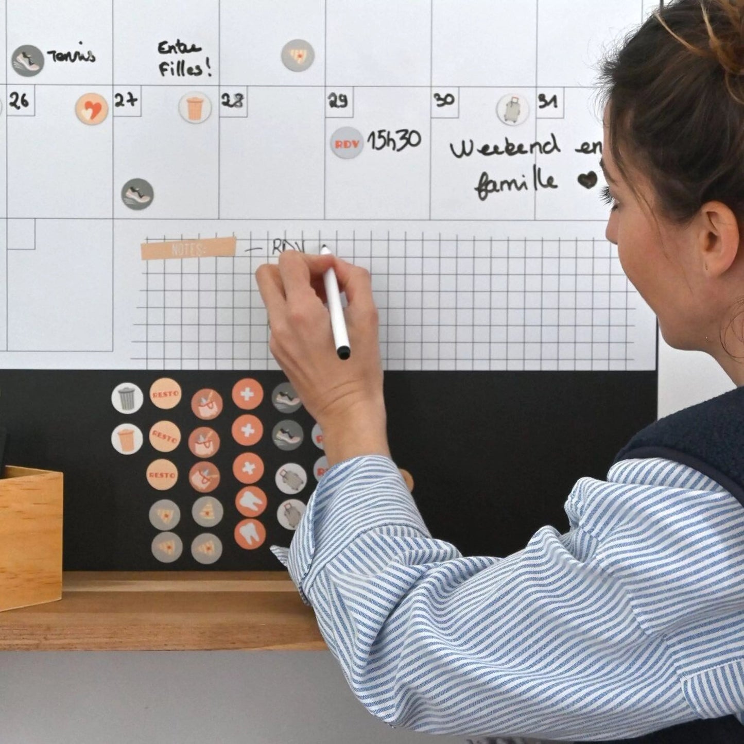 Ferflex - Ferflex - Magnetische maandkalender voor aan de muur (ENG, FR) - De familiekalender - Playlaan