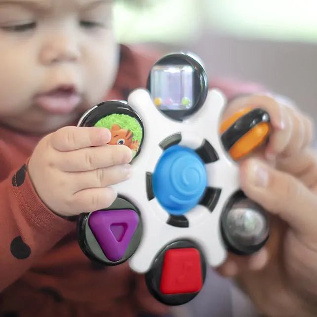 Hape - Hape - Curiosity Clutch Sensorisch Speelgoed - Baby Einstein - Playlaan