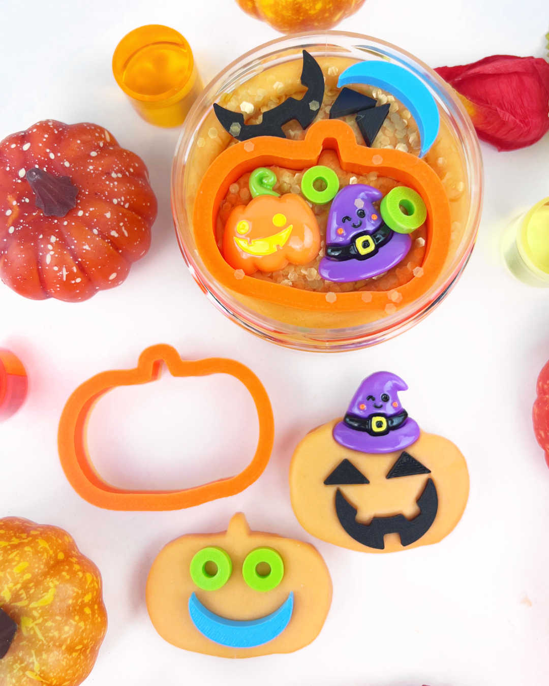 Invitation to Imagine - Invitation to Imagine - Build a Pumpkin Surprise Pot - Playlaan