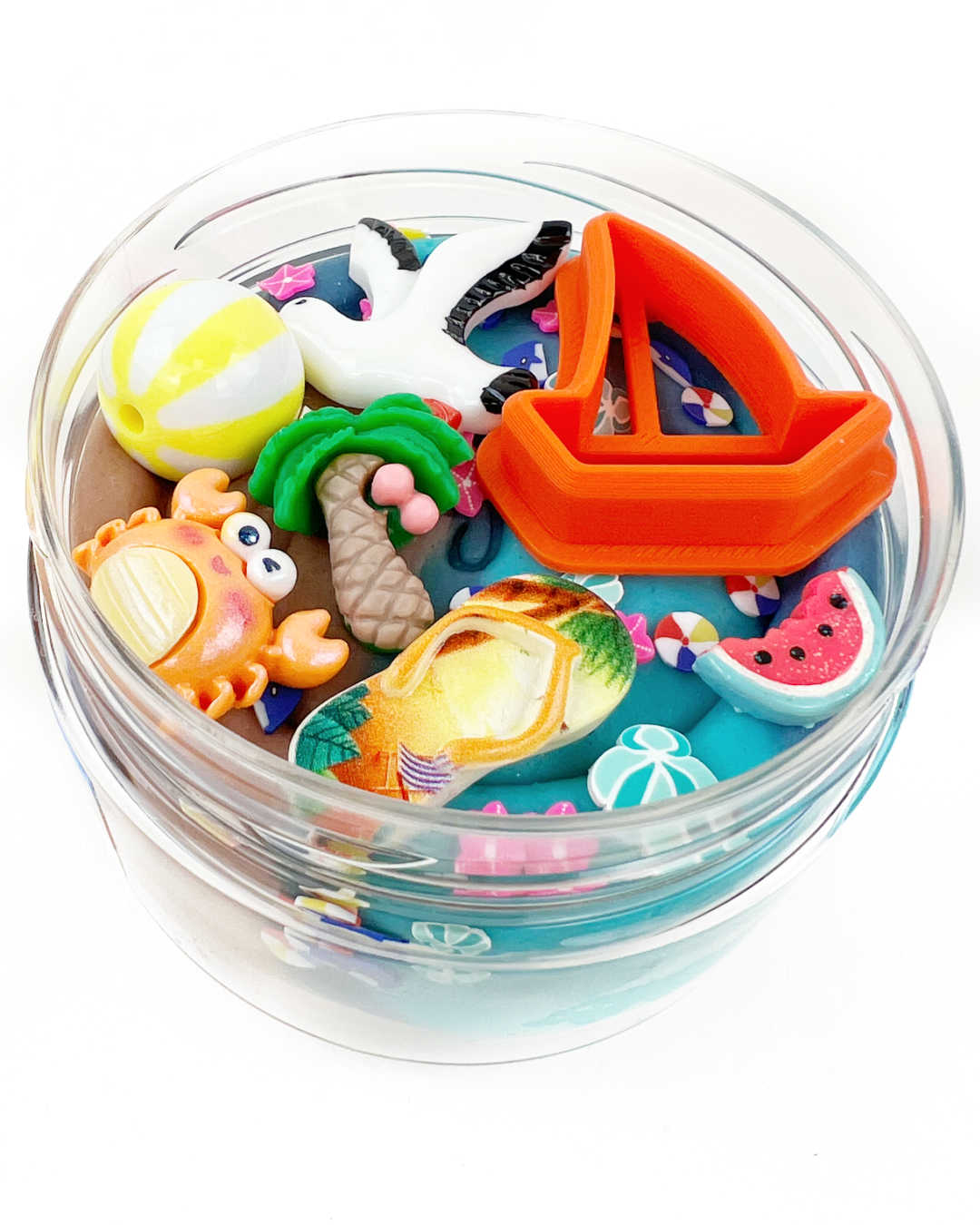 Invitation to Imagine - Invitation to Imagine - Geurende sensorische spelklei - Build a Beach Surprise Pot - Playlaan