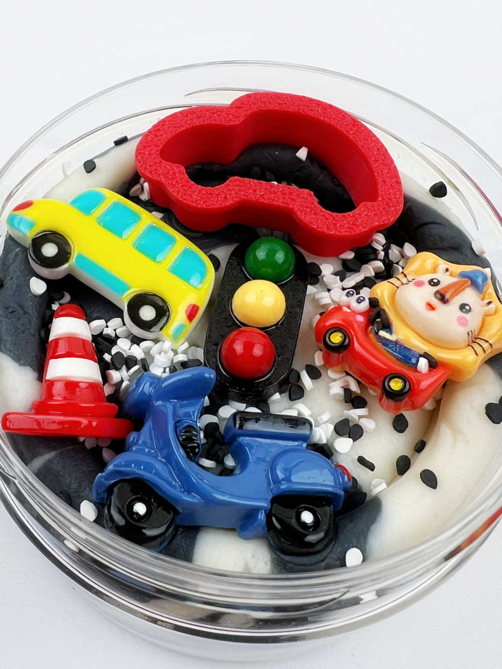 Invitation to Imagine - Invitation to Imagine - On the Go Surprise Pot - Playlaan