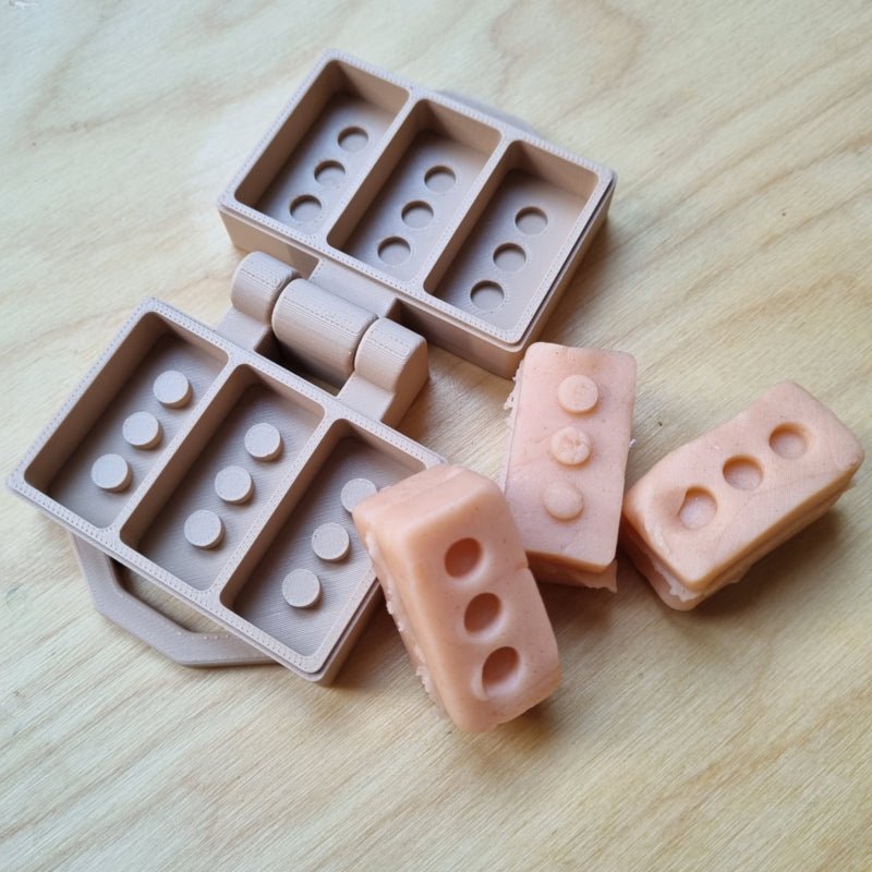 Kiddi - Kiddi - Klei en zand mal bakstenen - Playlaan