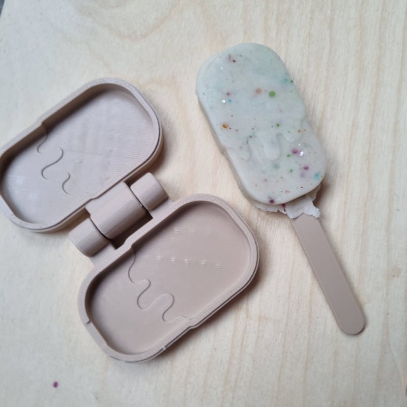 Kiddi - Kiddi - Klei en zand mal ijslollie - Playlaan