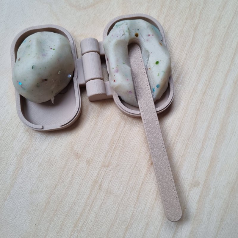 Kiddi - Kiddi - Klei en zand mal ijslollie - Playlaan