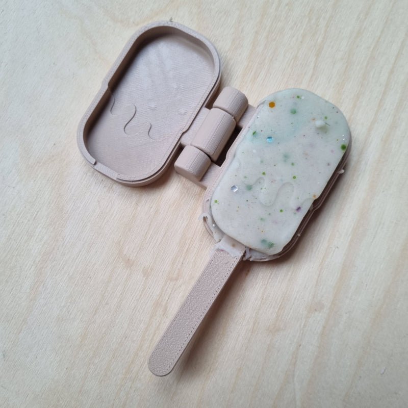 Kiddi - Kiddi - Klei en zand mal ijslollie - Playlaan