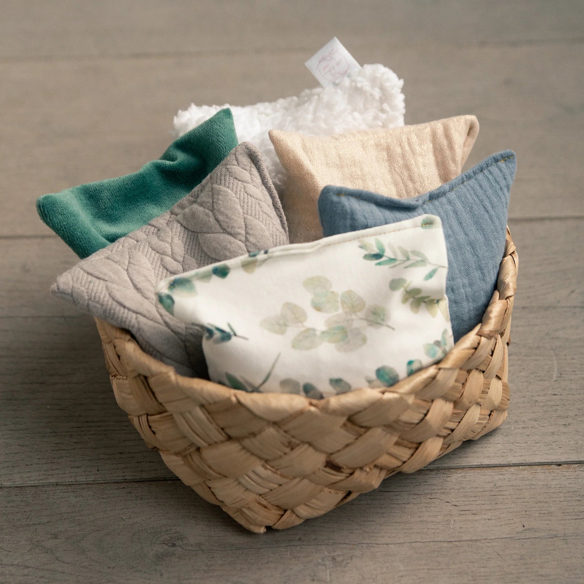 Little Botanic label - Little Botanic label - Sensorische pittenzakjes - Rouge 6st - Playlaan