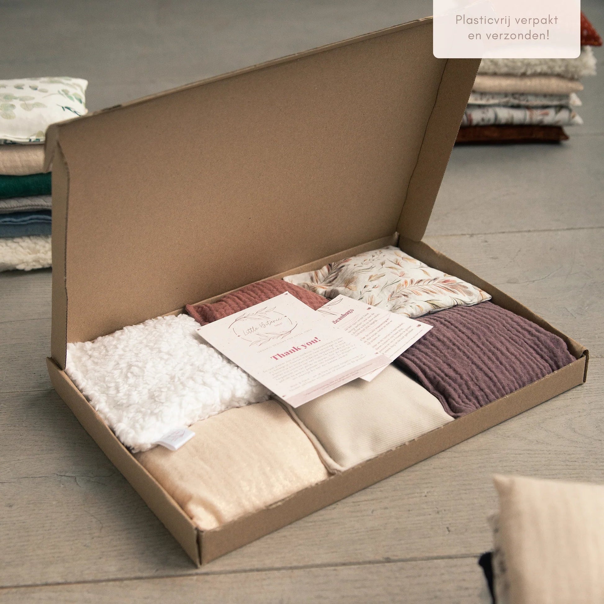 Little Botanic label - Little Botanic label - Sensorische pittenzakjes - Rouge 6st - Playlaan