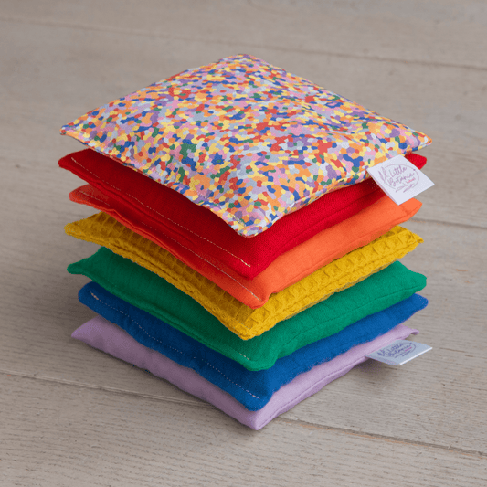 Little Botanic label - Sensorische Pittenzakjes - Regenboog + super confetti - Playlaan