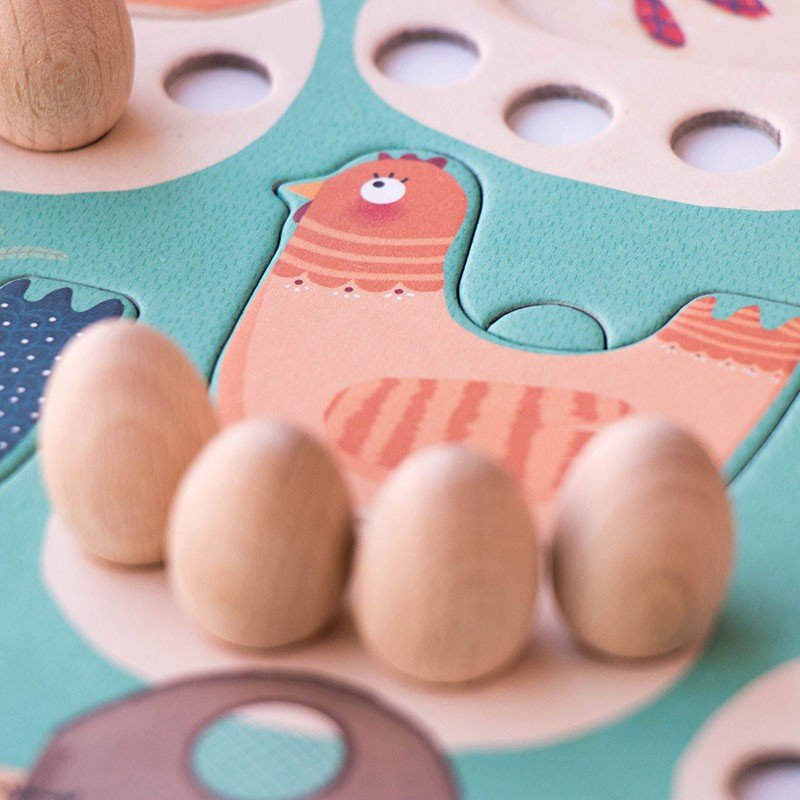 Londji - Londji - Family Game - CLUCK,CLUCK! THE FOX! - Playlaan