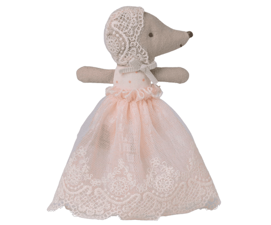 Maileg - Maileg - Baby mouse in gown - Powder - Playlaan