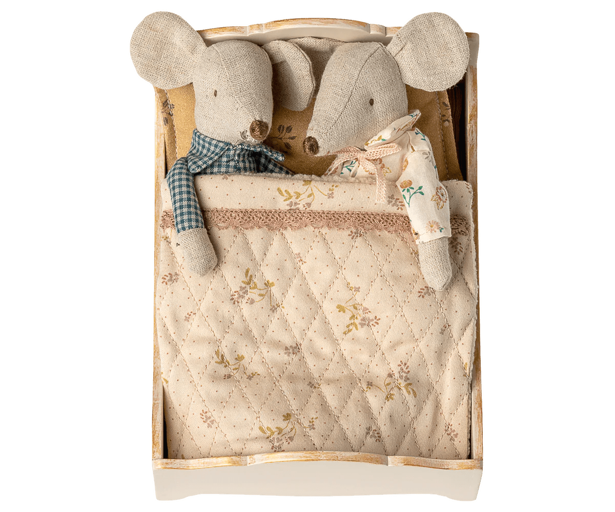 Maileg - Maileg - Bed Muis - Gebroken wit - Playlaan