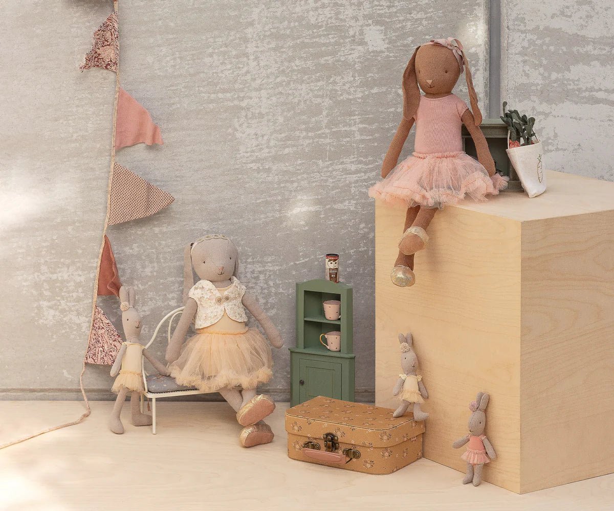 Maileg - Maileg - Konijn ballerina met balletpakje en rok - roze - classic maat 3 - Playlaan