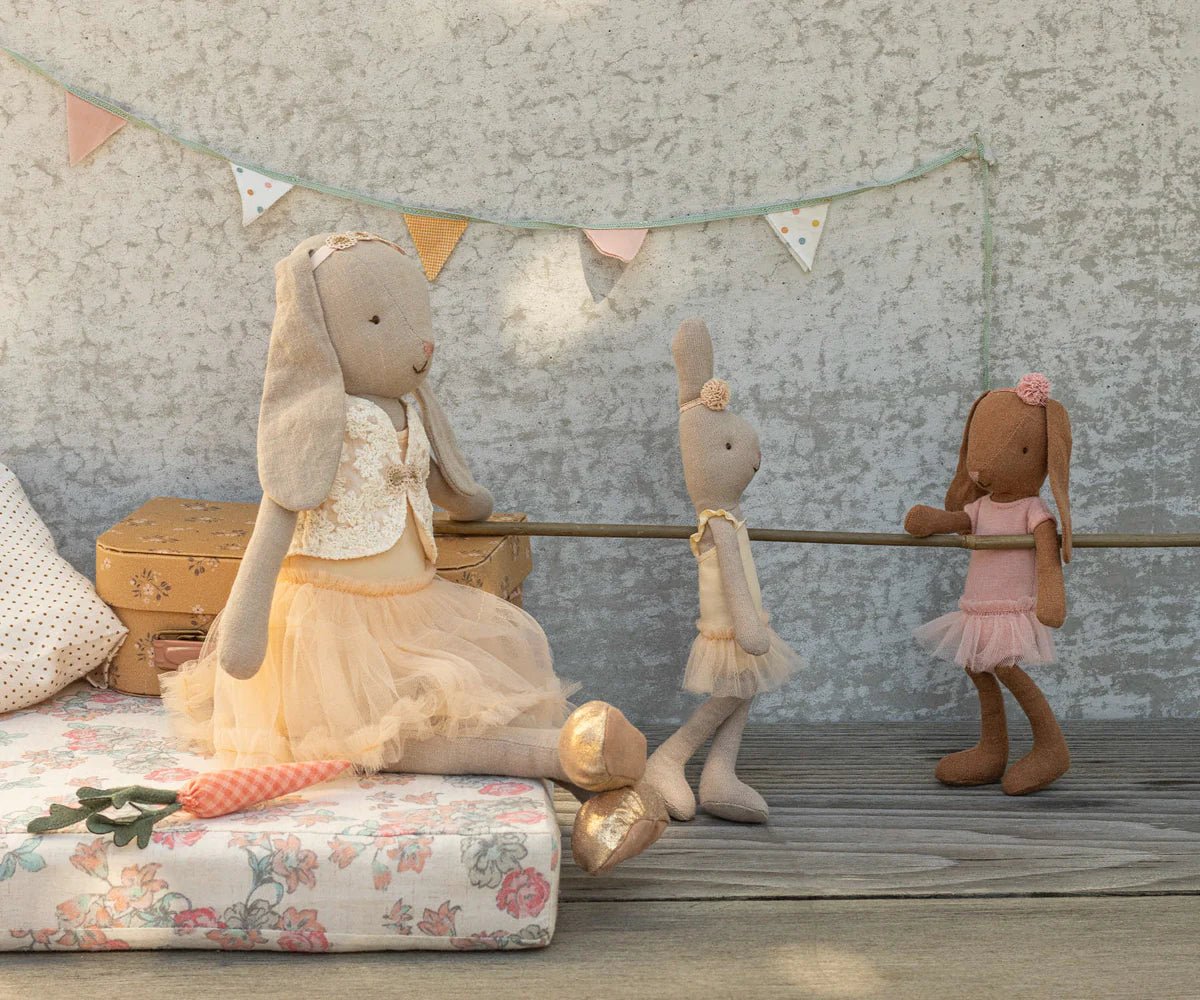 Maileg - Maileg - Konijn ballerina met balletpakje en rok - roze - maat 1 - Playlaan