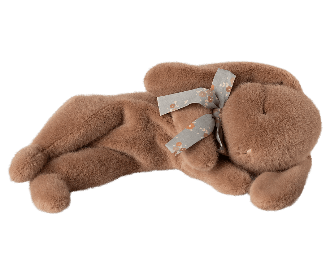 Maileg - Maileg - Slapende Konijn knuffel klein - Zacht bruin - Playlaan