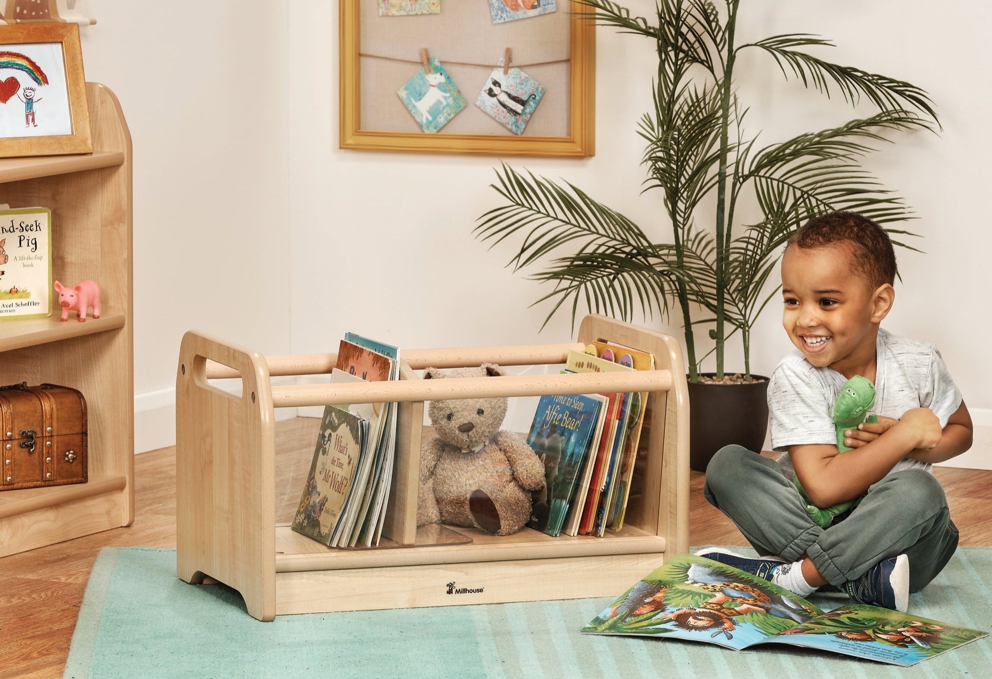 Millhouse - Millhouse - Compacte boekenbak met transparante zijkanten - Playlaan