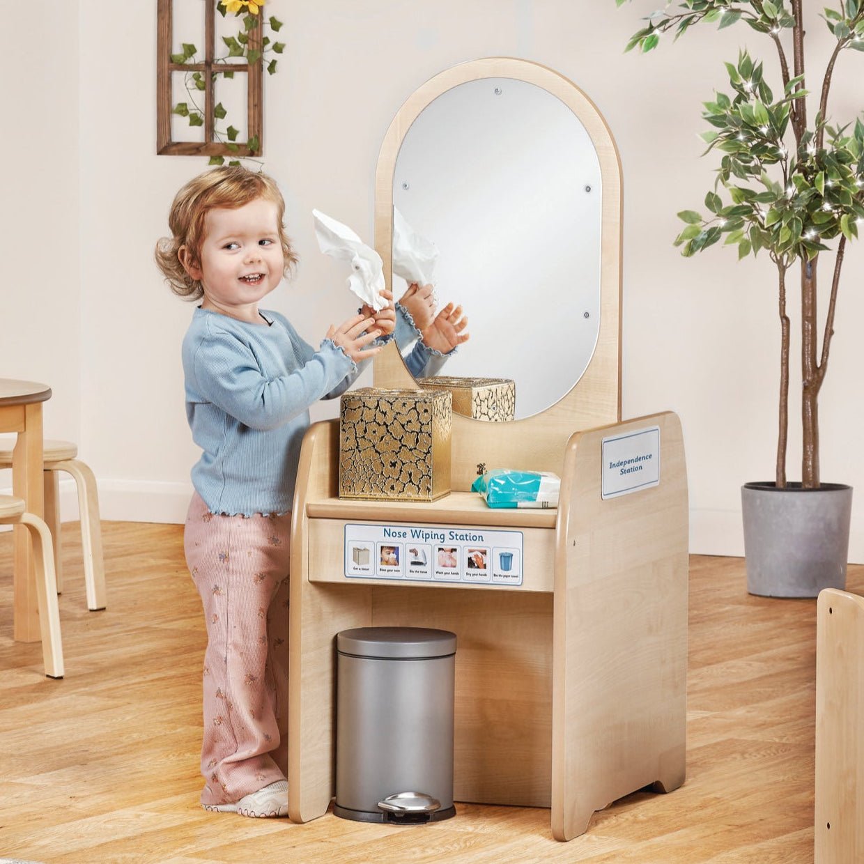 Millhouse - Millhouse - Montessori self - care station (dubbelzijdig) - Playlaan