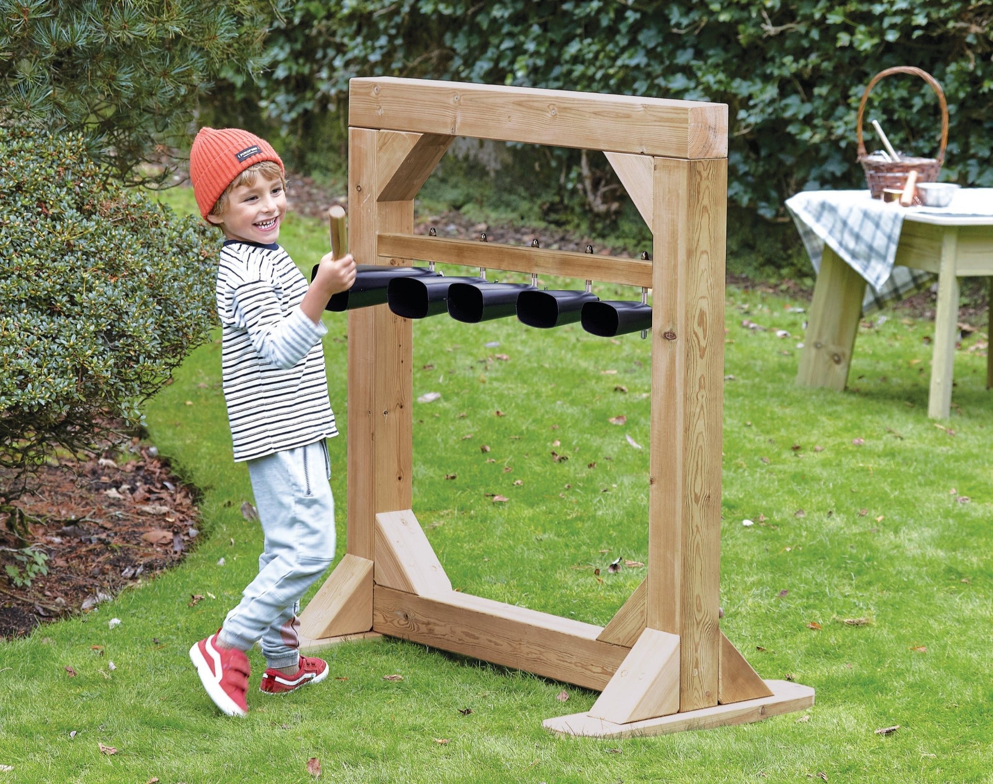 Millhouse - Millhouse - Muziekframe met cowbells - Playlaan