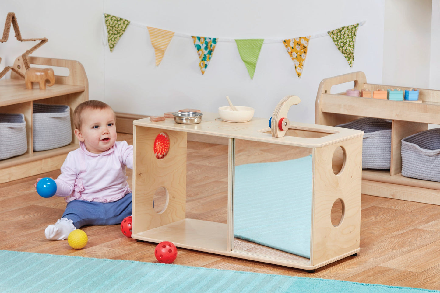 Millhouse - Millhouse - Sensorische activiteitenkeuken voor baby’s - Playlaan
