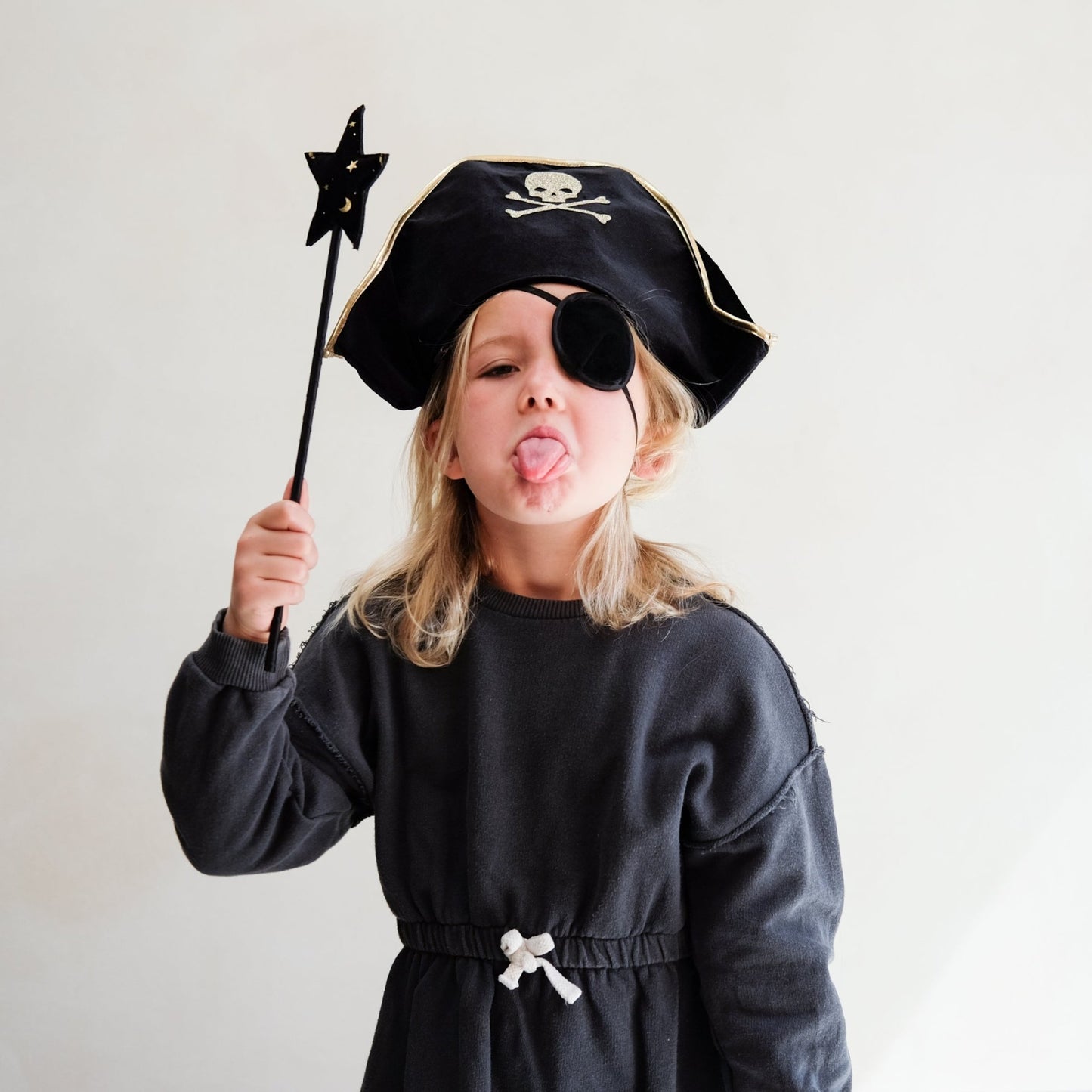 Mimi & Lula - Mimi & Lula - Pirate hat and patch dress up set - Playlaan