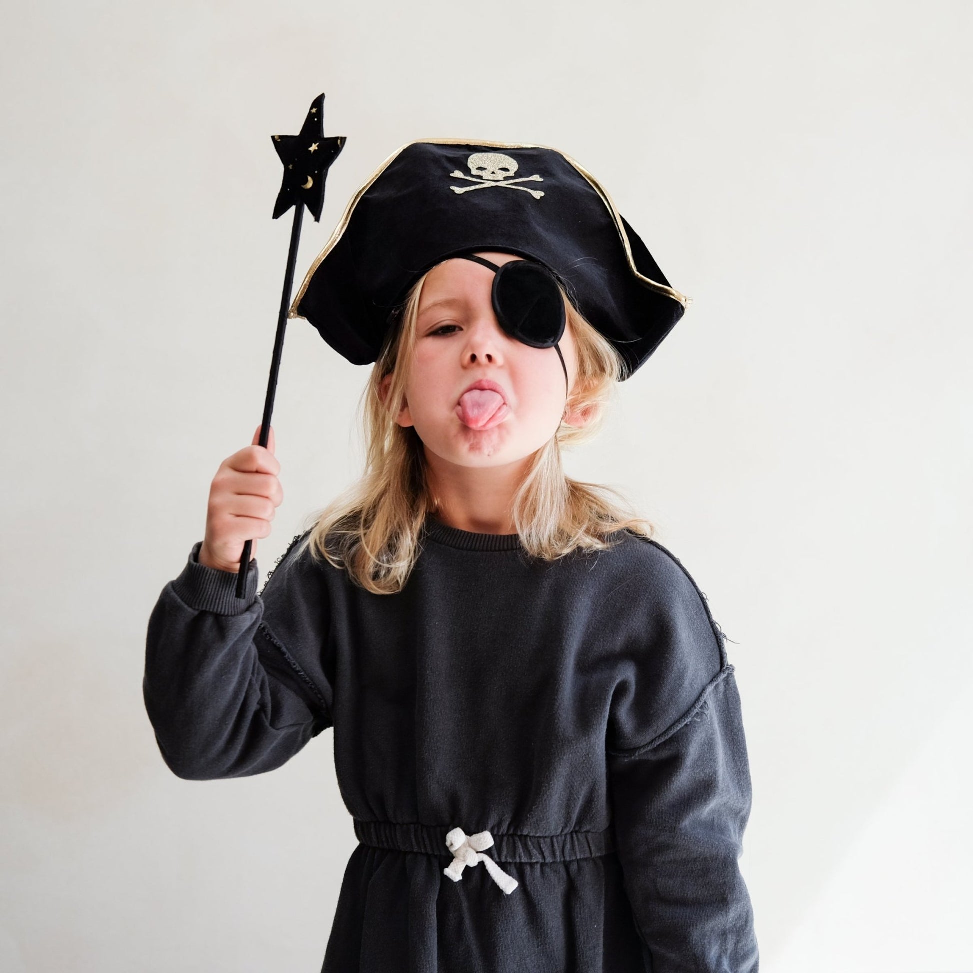 Mimi & Lula - Mimi & Lula - Pirate hat and patch dress up set - Playlaan