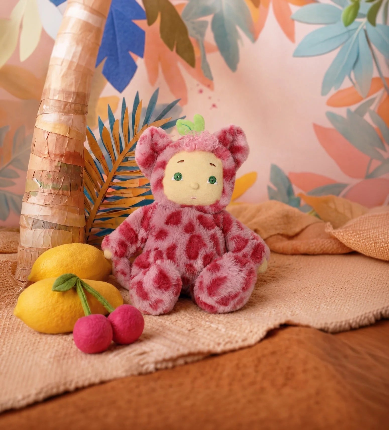 Olli Ella - Olli Ella - Cozy Dinkum Cherry Cheetah - Playlaan