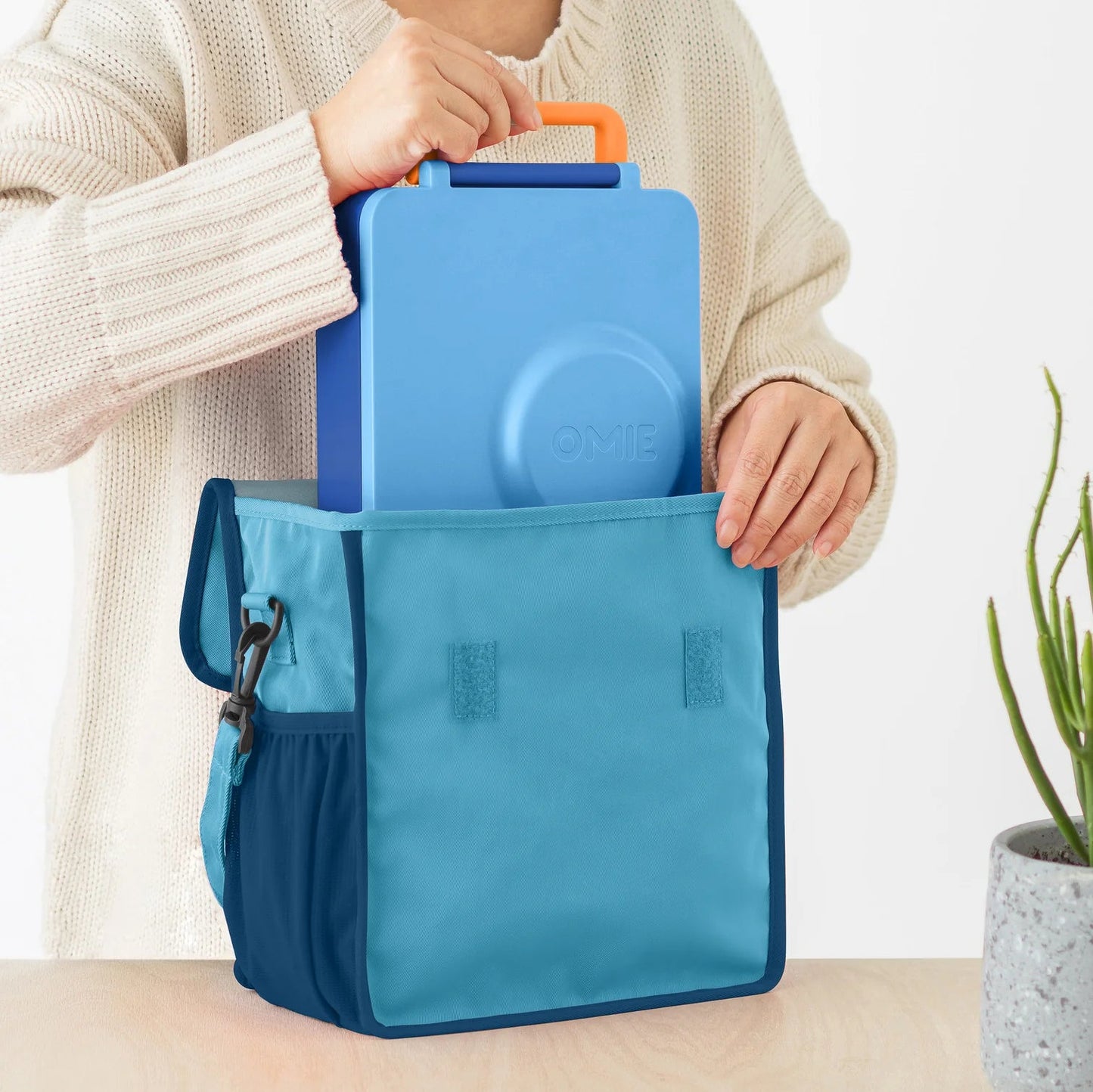 Omielife - Omielife - Omietotes lunchtas - blauw - Playlaan