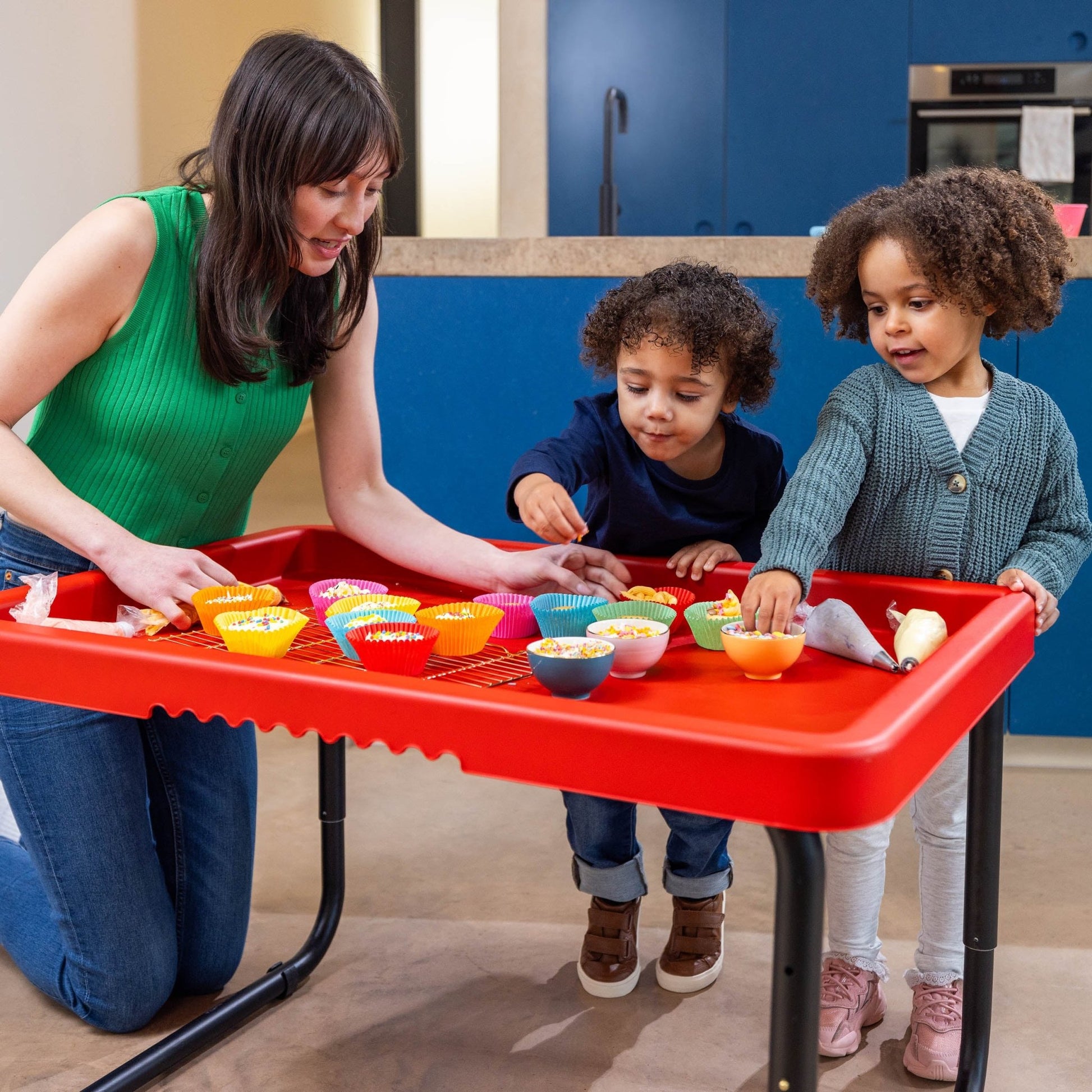 Playhouse - PlayTray - Activiteitentafel rood + Verstelbaar onderstel set - Playlaan