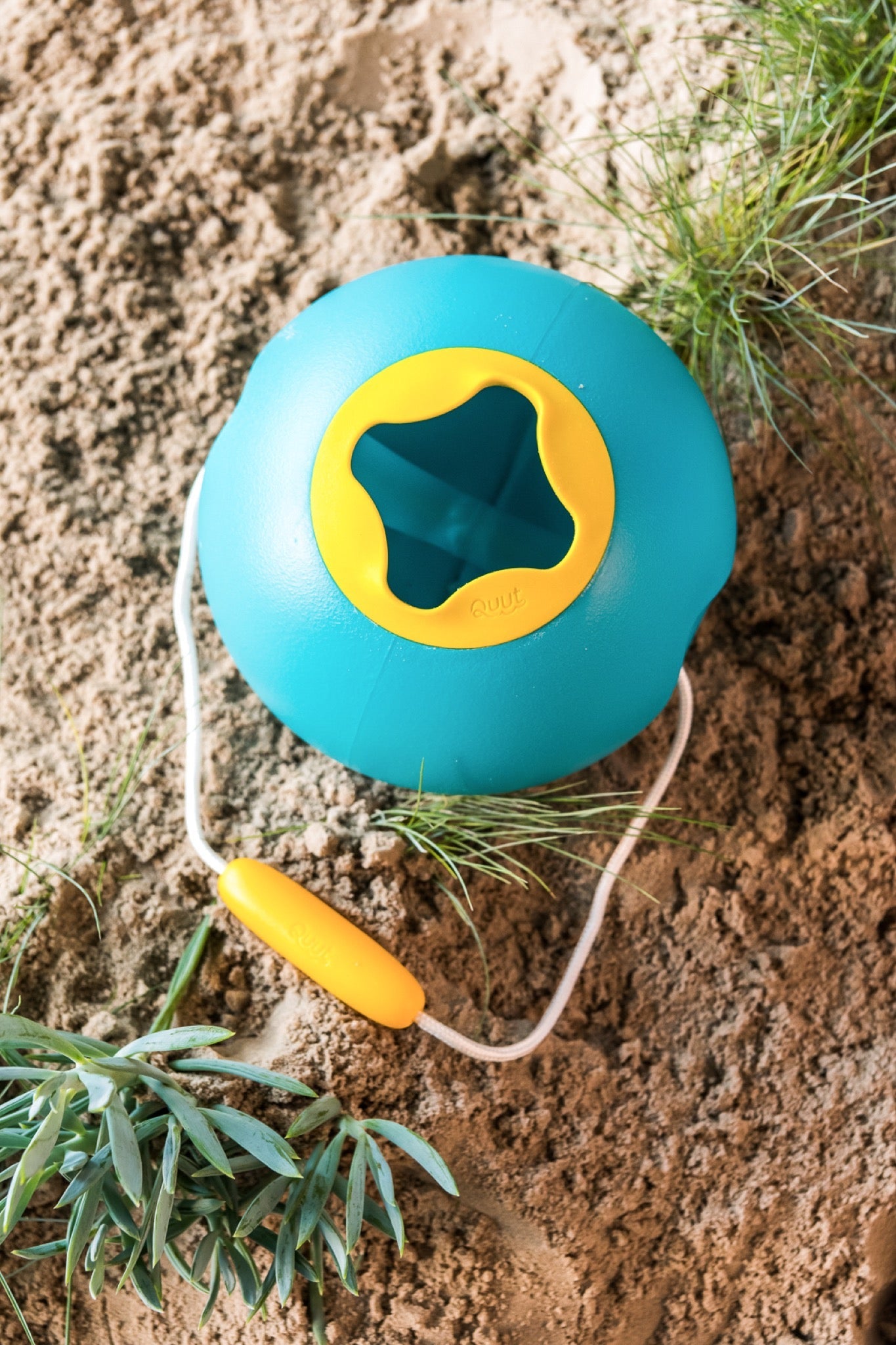 Quut - Quut - Emmer Ballo - Lagoon - Playlaan