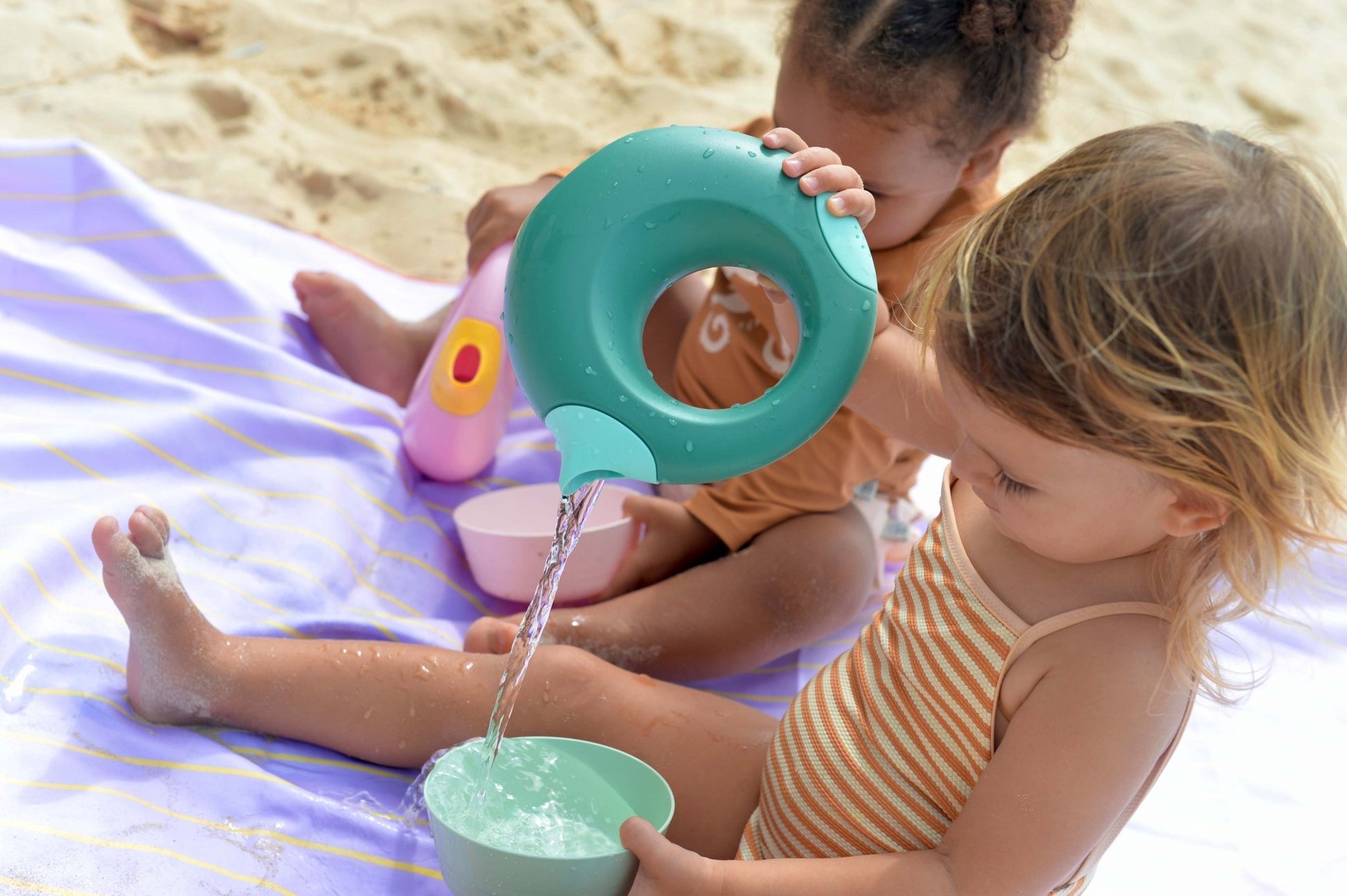Quut - Quut - Strandlaken Speelhanddoek L (180 x 100cm) - Hinkelspel - Playlaan