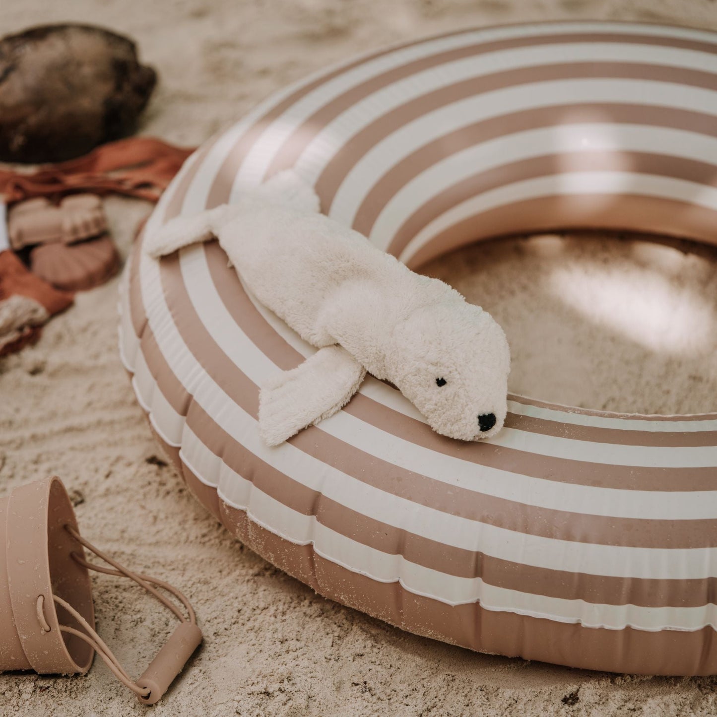 Senger Naturwelt - Senger Naturwelt - Zeehond warmteknuffel wit - Playlaan