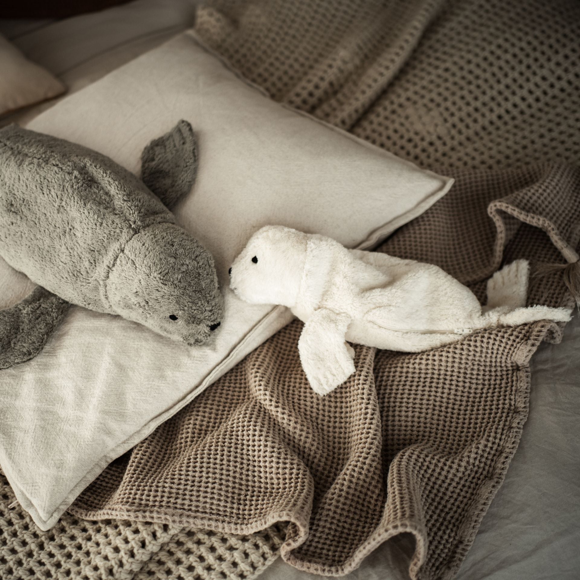 Senger Naturwelt - Senger Naturwelt - Zeehond warmteknuffel wit - Playlaan