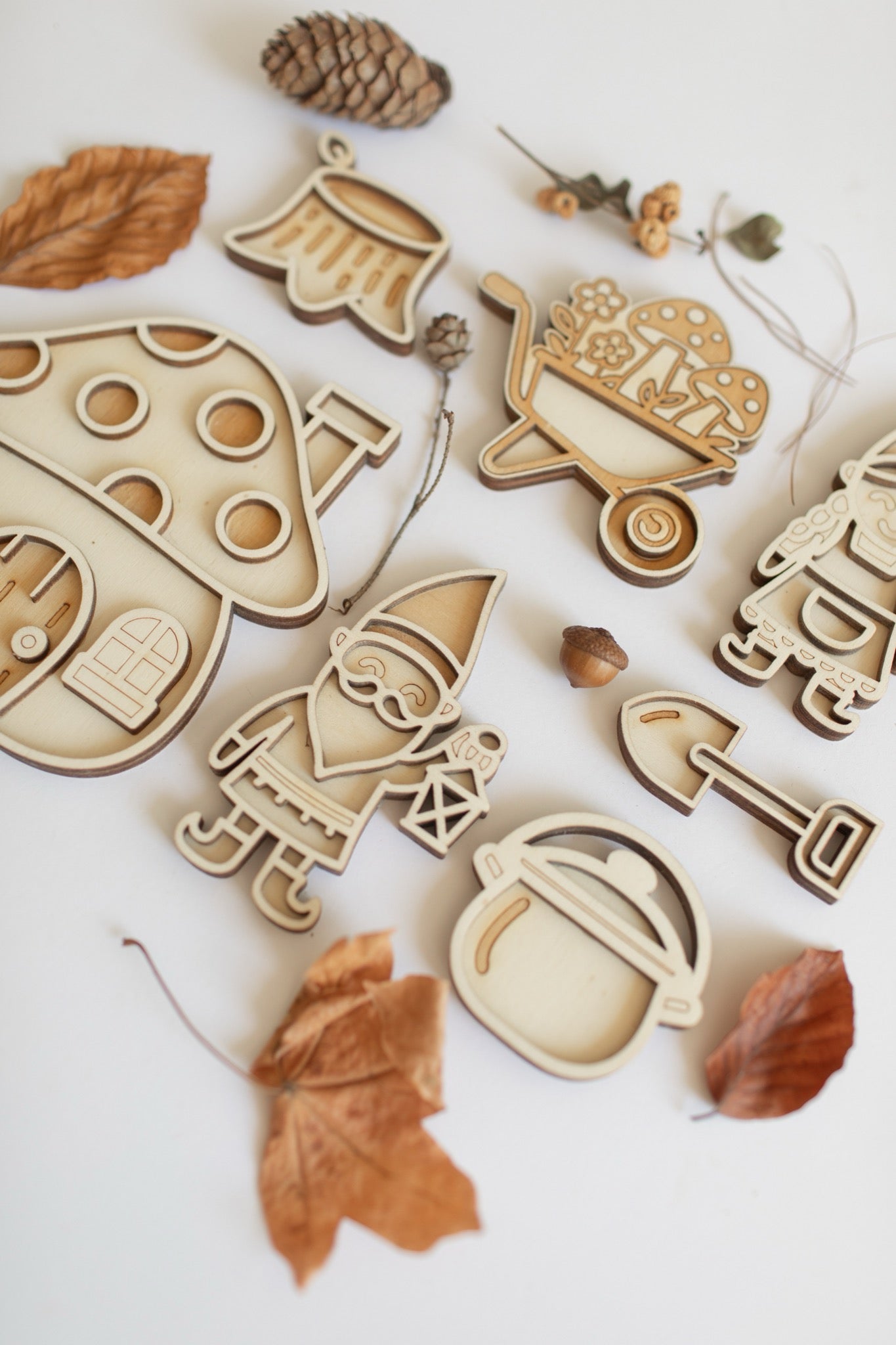 Studio de Rijk - Studio de Rijk - Vulvormen speeltray set - Kabouterdorpje - Playlaan