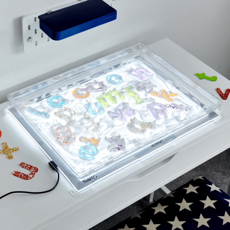 Tickit - Tickit - A3 lichtpaneel met transparante speeltray voor sensorisch spel - Playlaan