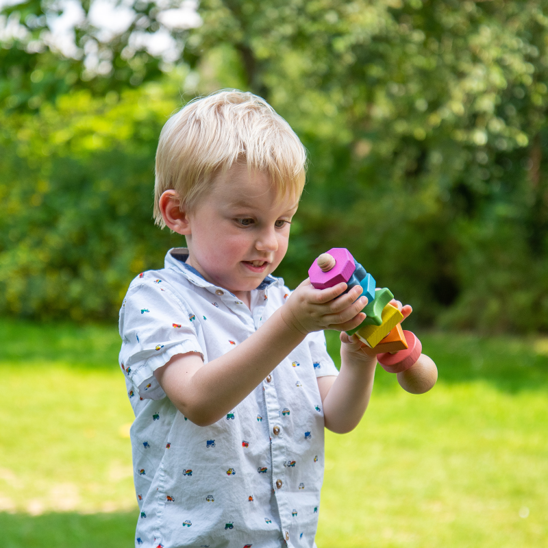 Tickit - Tickit - Houten Regenboog Schroef- en Draaispel met Bouten - Playlaan