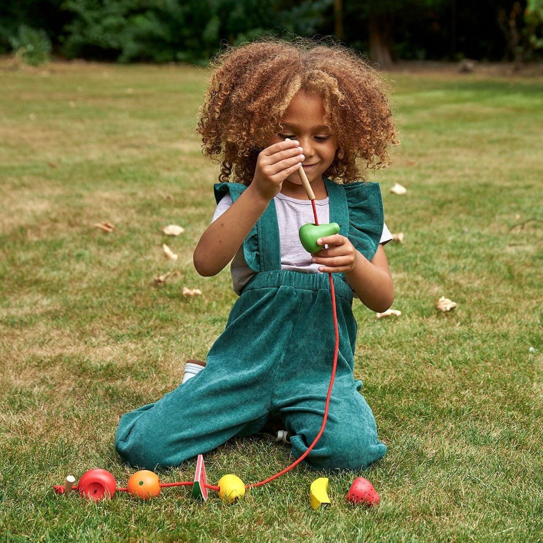 Tickit - Tickit - Rijgspel met houten fruit - Playlaan