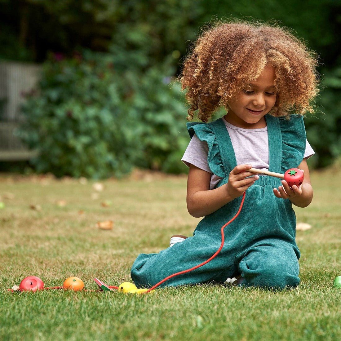 Tickit - Tickit - Rijgspel met houten fruit - Playlaan