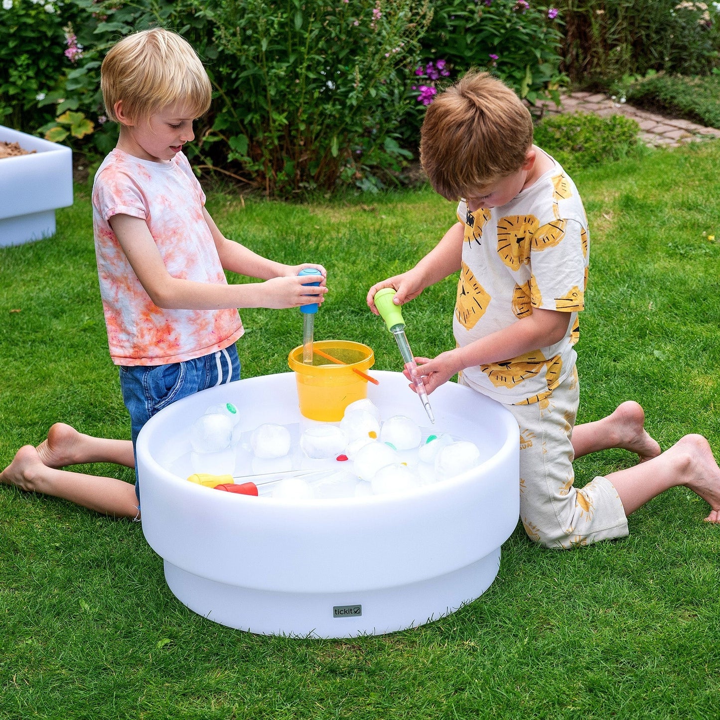 Tickit - Tickit - Sensorische lichttafel (laag) met kleurwisselende sfeer - Playlaan