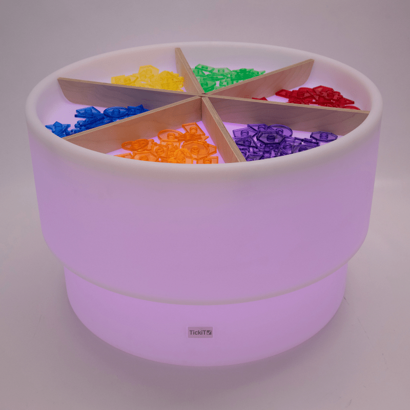 Tickit - Tickit - Sensorische ontdekkingstafel met LED - sfeerverlichting en houten scheidingswand - Playlaan