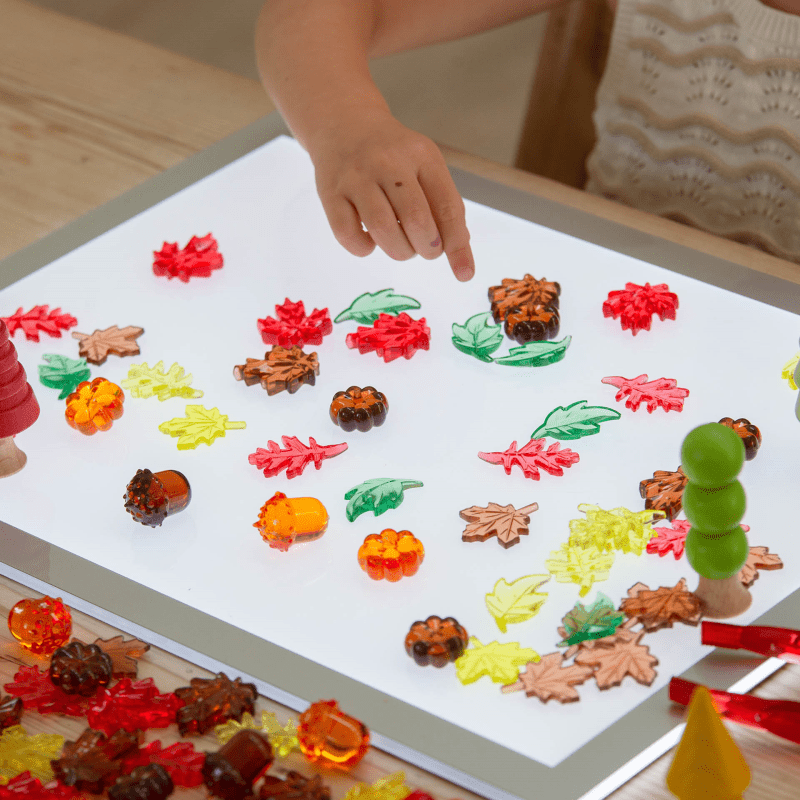 Tickit - Tickit - Transparante gekleurde bladeren en zaden stenen (120 stuks) - Playlaan