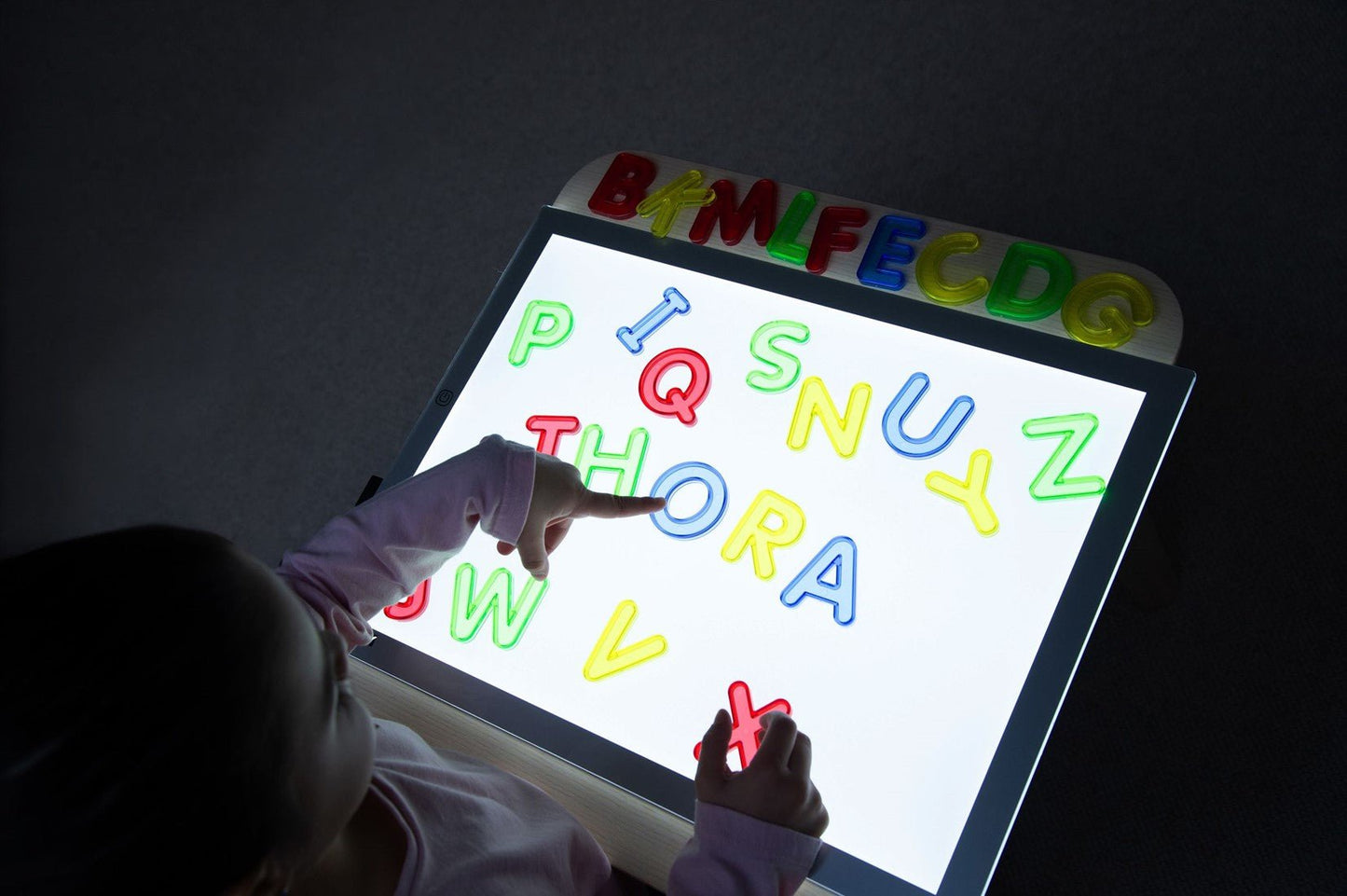 Tickit - Tickit - Transparante hoofdletters - Playlaan